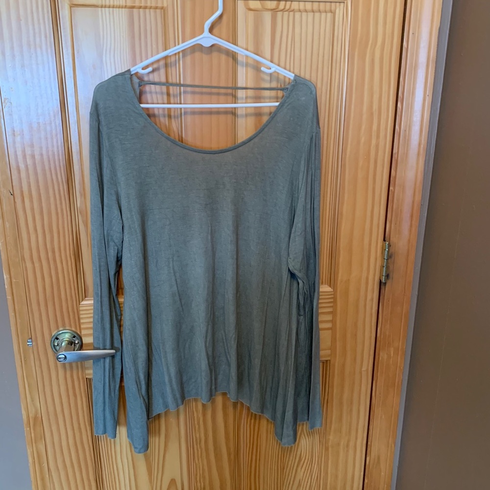 buckle shirt